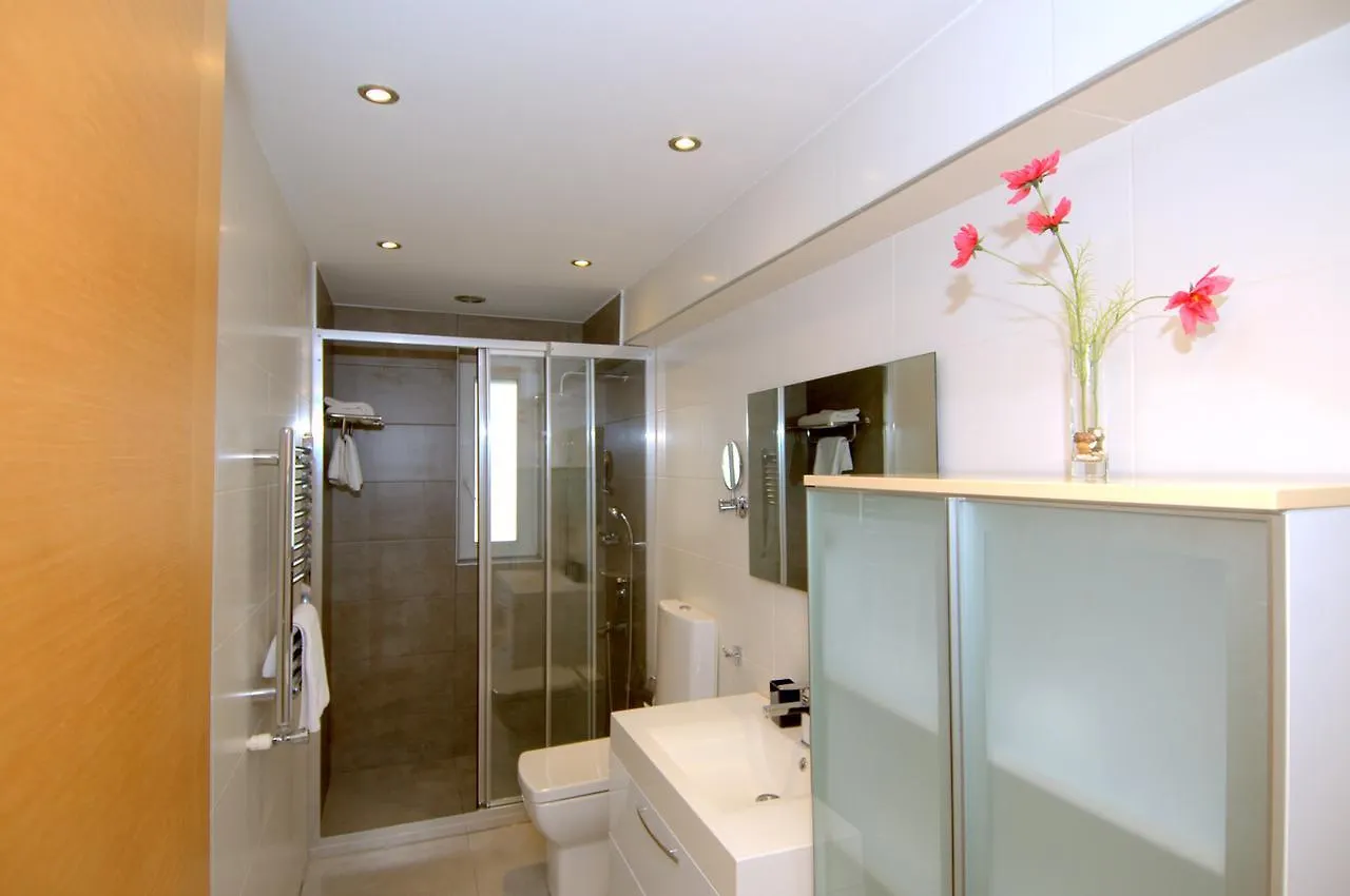 One İstanbul Otel Suadiye 3*,